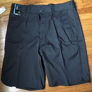 Men’s black active shorts